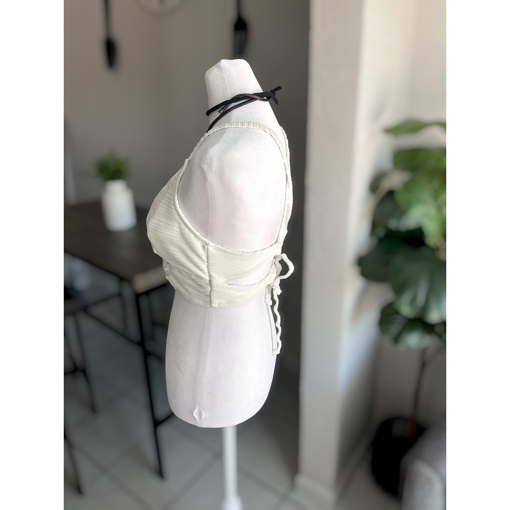 Jessica Simpson Size L Ribbed Bikini Top - Picture 4 of 8